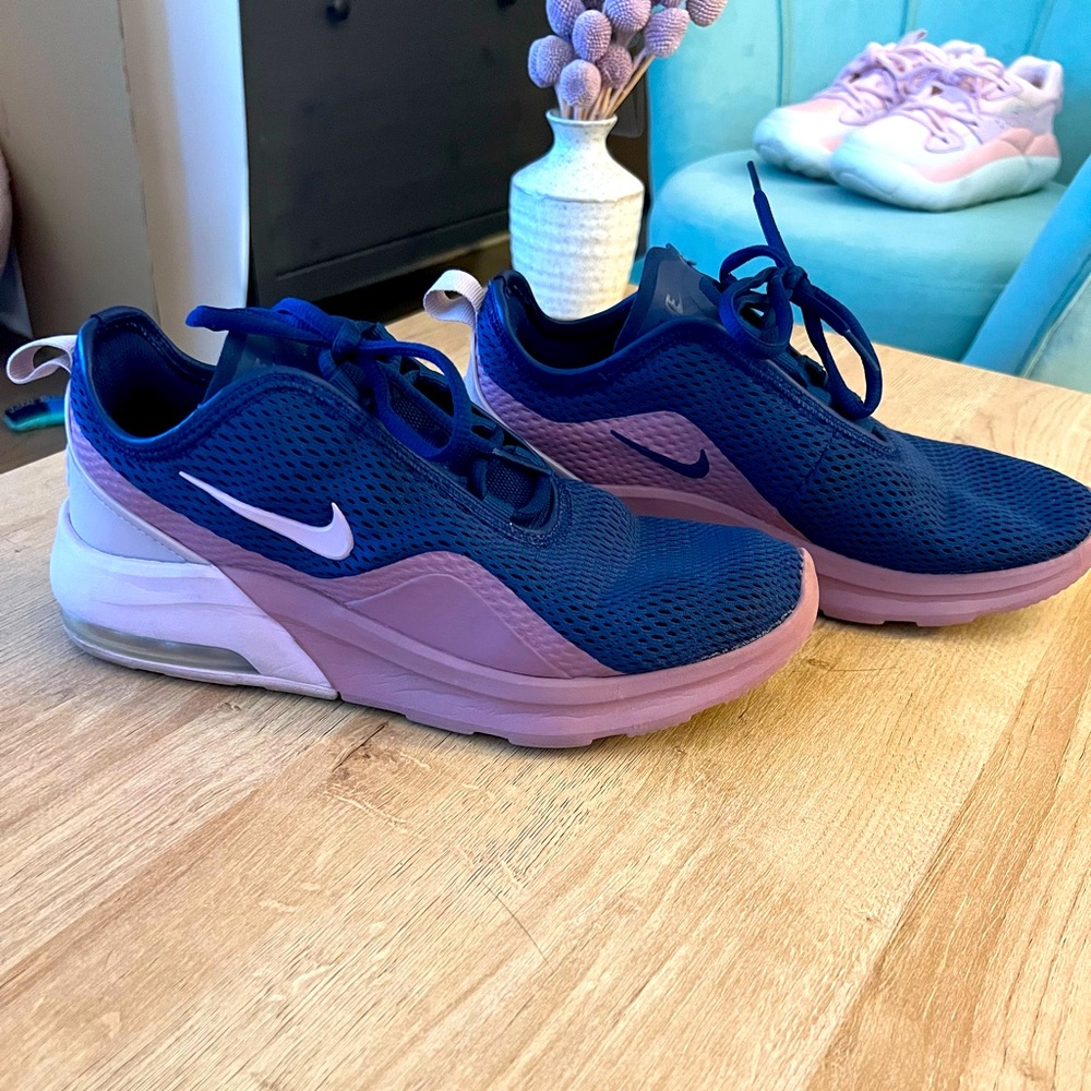 Nike Air
